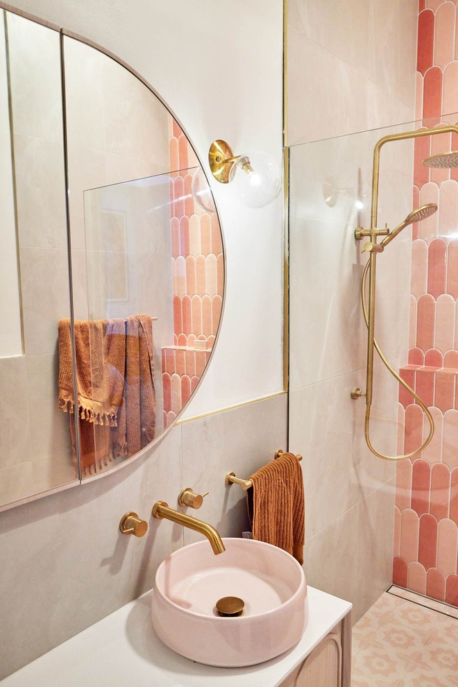 Những kiểu phòng tắm mang sắc hồng hiện đại - Ảnh 2.