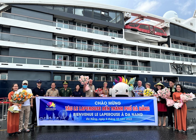 Siêu du thuyền 5 sao chở 200 khách đại gia đến Đà Nẵng - Ảnh 8.