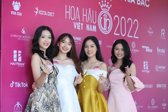 3 cô gái Đại học Ngoại thương tại Hoa hậu Việt Nam 2022 - Ảnh 2.
