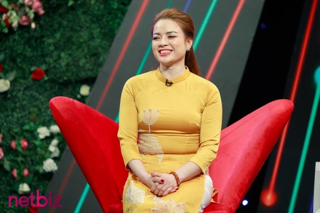 Mẹ đơn th&acirc;n t&igrave;m thấy hạnh ph&uacute;c mới ngay lần chạm mặt đầu tr&ecirc;n s&oacute;ng truyền h&igrave;nh - Ảnh 1.