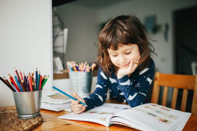 5 hoạt động gi&uacute;p b&eacute; th&ocirc;ng minh vượt trội - Ảnh 2.