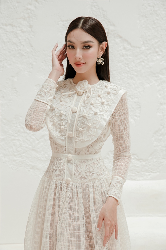 Hoa hậu Th&ugrave;y Ti&ecirc;n theo đuổi phong c&aacute;ch ngọt ng&agrave;o - Ảnh 1.