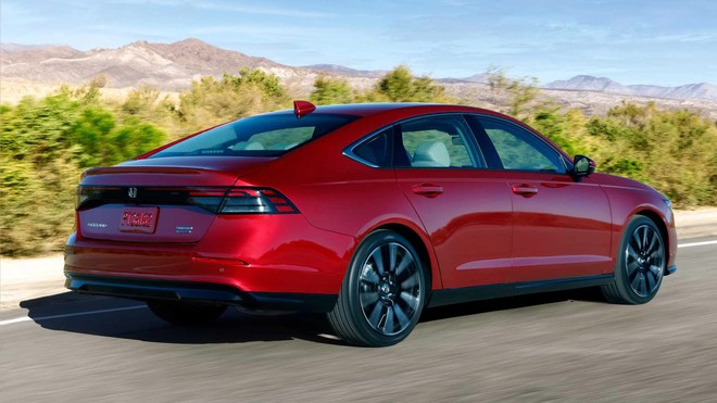 Honda Accord đời mới ch&iacute;nh thức ch&agrave;o s&acirc;n: Th&ecirc;m bản sao của Civic - Ảnh 4.