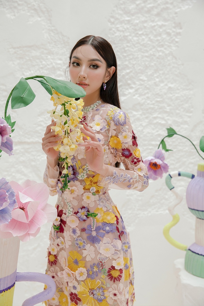 Hoa hậu Thùy Tiên theo đuổi phong cách ngọt ngào - Ảnh 11.