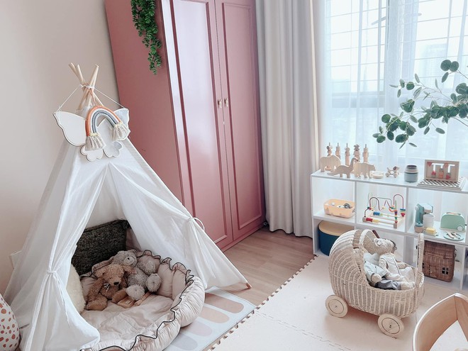 Mẹ trẻ tự tay trang tr&iacute; ph&ograve;ng vừa xinh xắn vừa th&ocirc;ng minh cho con g&aacute;i - Ảnh 4.