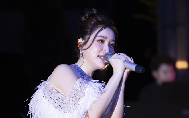 Bảo Thy khẳng định sẽ ngừng diễn ở bar, club - Ảnh 1. Bảo Thy khẳng định sẽ ngừng diễn ở bar, club - Ảnh 1.
