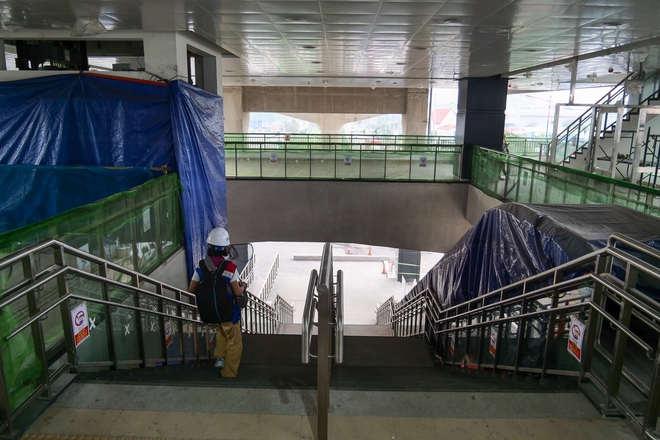 Cận cảnh nh&agrave; ga Khu C&ocirc;ng nghệ cao ho&agrave;n th&agrave;nh 99% của tuyến Metro TP.HCM - Ảnh 4.