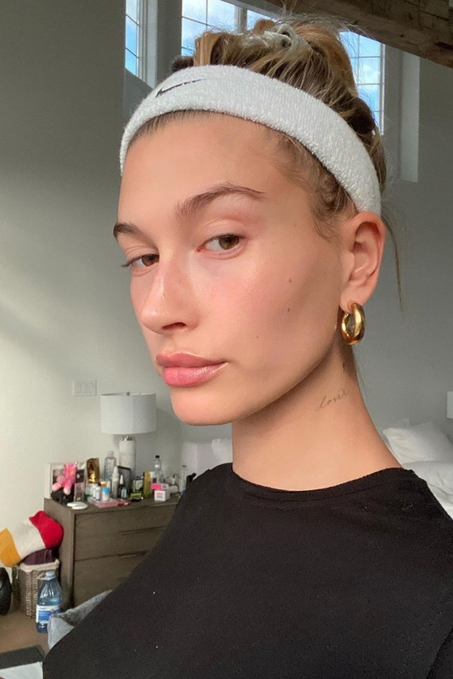 Bí kíp chăm sóc da đẹp của Hailey Bieber - Ảnh 4.