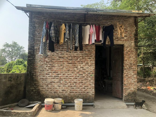 Cảnh ngh&egrave;o kh&oacute; của người mẹ từng bị lừa b&aacute;n v&agrave; 2 con - Ảnh 2.