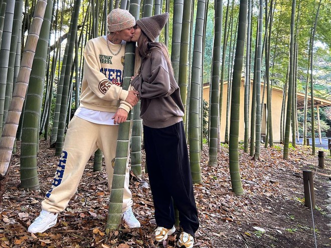 Justin Bieber và bà xã Hailey Baldwin hẹn hò ở Nhật mà tưởng đâu đến Việt Nam - Ảnh 3.