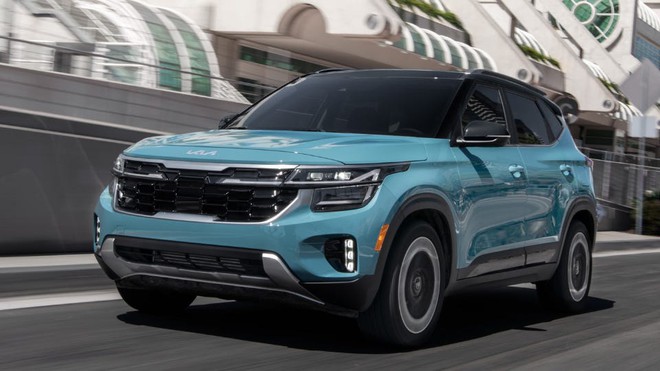VinFast VF 6 v&agrave; VF 7 lọt Top 10 mẫu xe đẹp nhất tại Los Angeles Auto Show 2022 - Ảnh 6.