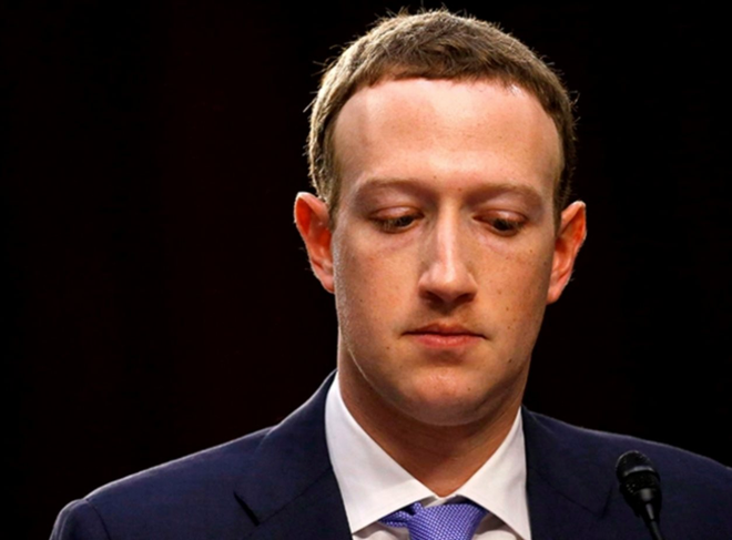 Chạy theo vũ trụ ảo, Mark Zuckerberg bỏ lơ Facebook đang biến chất: Tràn ngập spam, người dùng than phiền NewsFeed quá nhiều rác - Ảnh 1.