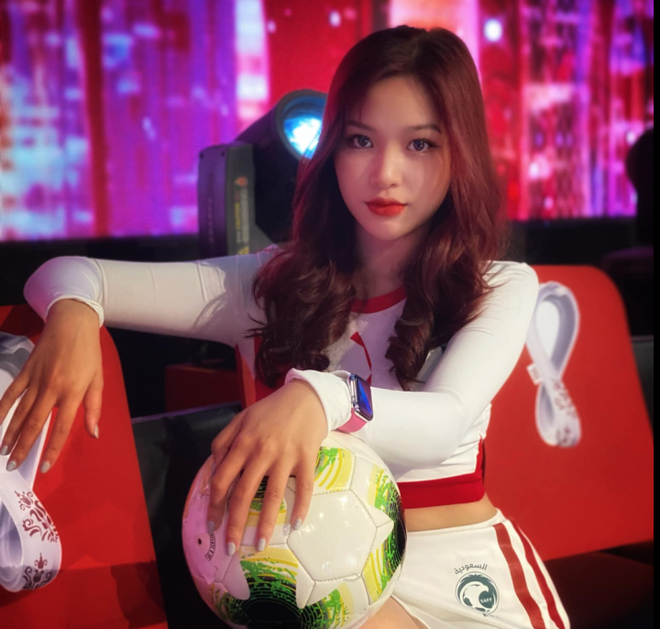 Dàn mỹ nữ Nóng Cùng World Cup tiếp tục lên sóng VTV3 - Ảnh 2.