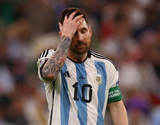 Siêu nhân Messi giải cứu Argentina trước Mexico - Ảnh 10.