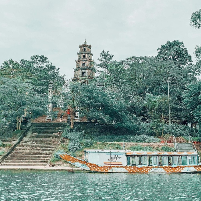 Dạo chơi khám phá ‘lời nguyền’ tình duyên ở ngôi chùa cổ linh thiêng nhất xứ Huế  - Ảnh 7.