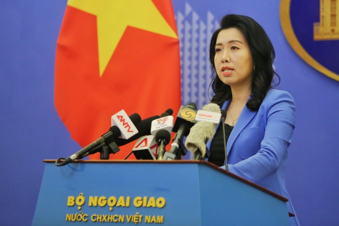 Bộ Ngoại giao: Tiếp tục bảo hộ c&ocirc;ng d&acirc;n Việt Nam sau thảm kịch tại H&agrave;n Quốc - Ảnh 1.