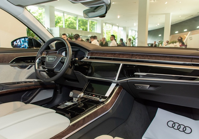 Audi A8 tạm dẫn đầu hạng mục Thiết kế xe sang tại CCA 2022 - Ảnh 6.
