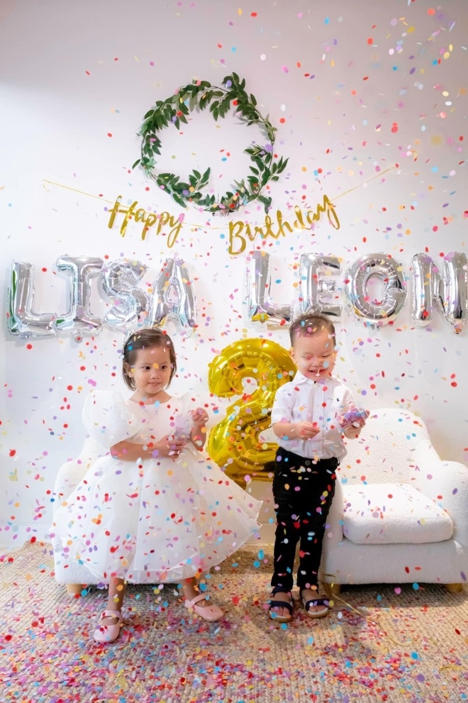 Hà Hồ - Kim Lý tổ chức sinh nhật ấm cúng cho Lisa - Leon - Ảnh 3.
