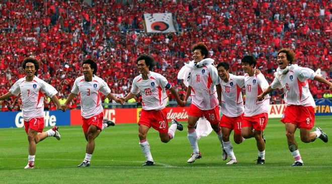 HLV Park Hang Seo tiết lộ b&iacute; quyết gi&uacute;p H&agrave;n Quốc tạo kỳ t&iacute;ch ở World Cup 2002 - Ảnh 3.