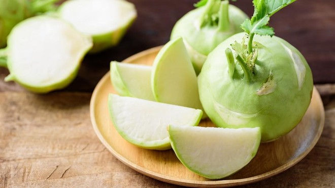 Loại rau được mệnh danh l&agrave; thần dược của m&ugrave;a đ&ocirc;ng v&igrave; trị được nhiều bệnh, nhưng khi ăn cần nhớ 4 đại kỵ - Ảnh 1.