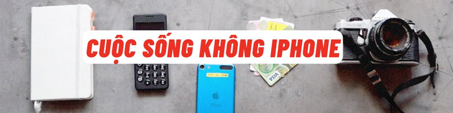 9x bỏ iPhone, dùng điện thoại cục gạch: Luôn mang sổ tay, chứng minh thư, đèn pin và các loại thẻ bên mình thay cho smartphone - Ảnh 2.