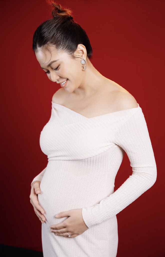 &Aacute; hậu M&acirc;u Thuỷ: Bạn trai t&ocirc;i l&agrave; người b&igrave;nh thường, kh&ocirc;ng phải thiếu gia hay đại gia - Ảnh 12.