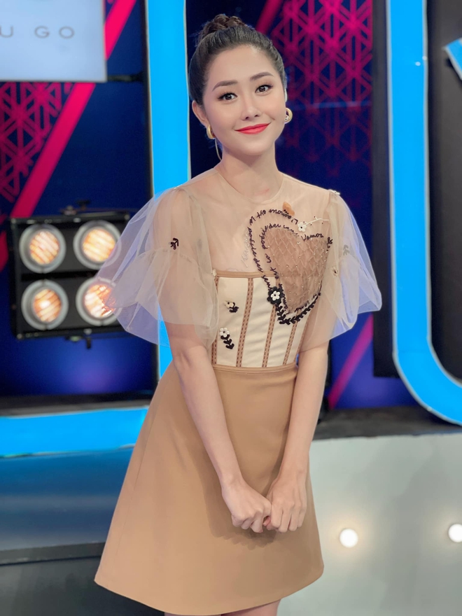 Nhan sắc hiện tại của nữ diễn vi&ecirc;n Việt từng trầm cảm v&igrave; 2 lần sửa mũi bị hỏng - Ảnh 7.