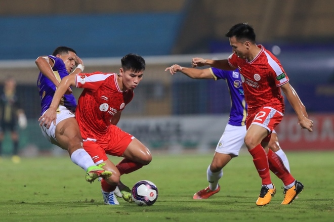 Đ&aacute;nh bại Viettel, H&agrave; Nội FC tiến s&aacute;t chức v&ocirc; địch V-League - Ảnh 1.