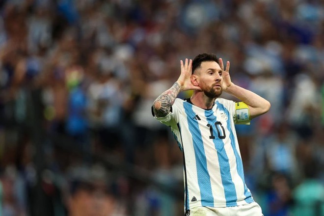 World Cup luôn là giải đấu thu hút nhất thế giới và với sự xuất hiện của Lionel Messi, người hâm mộ đã hoàn toàn bị cuốn hút vào những trận đấu hấp dẫn và kịch tính từng giây.