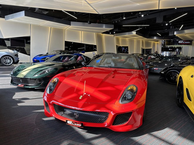 Thăm showroom bán nhiều hypercar cho người Việt tại Dubai: Choáng với loạt xe hiếm và đắt - Ảnh 8.