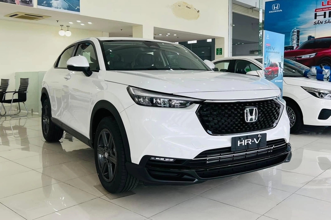 Loạt SUV đ&ocirc; thị đua giảm gi&aacute; mạnh cuối năm: CX-30 giảm 91 triệu, HR-V khuyến mại 150 triệu - Ảnh 2.