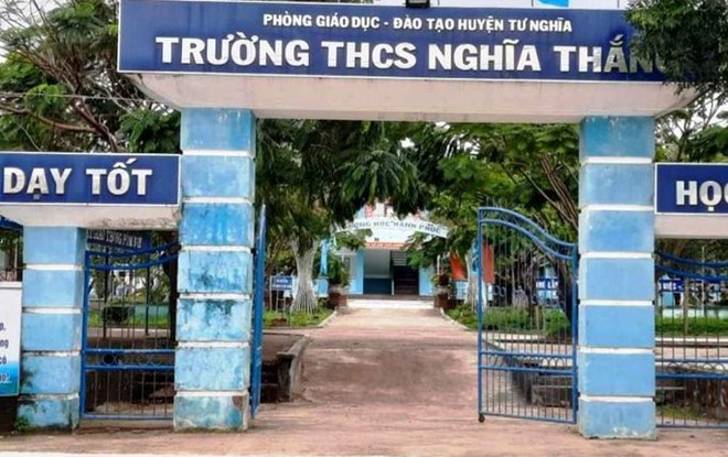 Điều tra vụ 3 nam sinh lớp 8 x&acirc;m hại nữ sinh lớp 6 ngay tại trường - Ảnh 1.