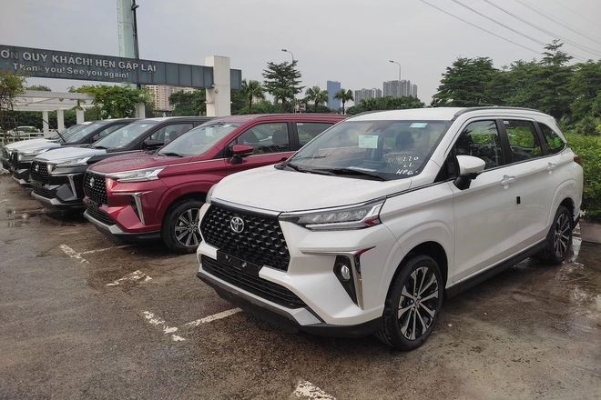 Mitsubishi Xpander ngày càng bỏ xa đối thủ, Veloz khó có cửa bám đuổi khi chỉ còn 1 tháng cuối năm - Ảnh 3.