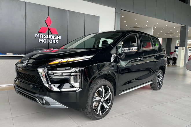 Mitsubishi Xpander ngày càng bỏ xa đối thủ, Veloz khó có cửa bám đuổi khi chỉ còn 1 tháng cuối năm - Ảnh 1.