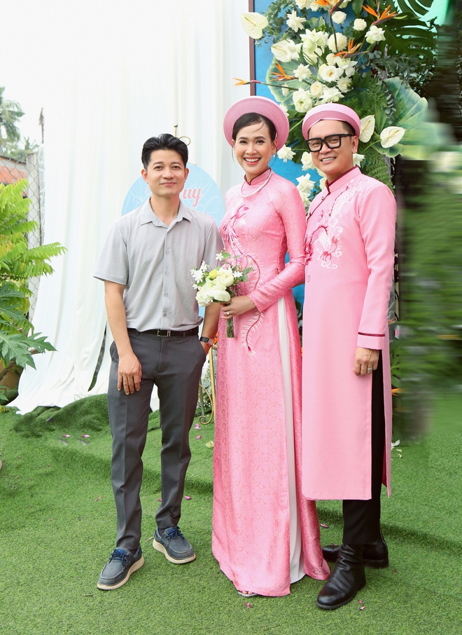 1 Hoa hậu tổ chức lễ gia ti&ecirc;n ở Bến Tre, si&ecirc;u mẫu Anh Thư g&oacute;p mặt - Ảnh 3.