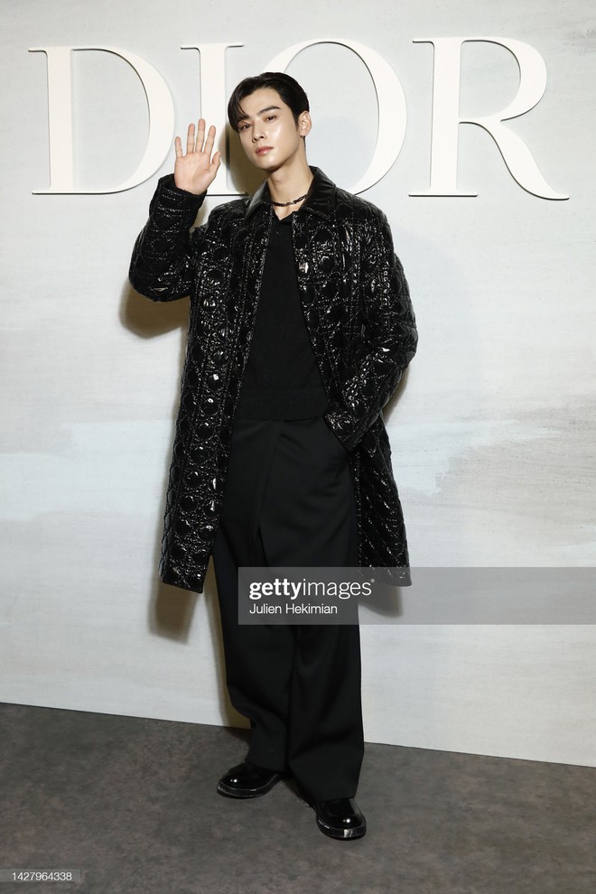 Cha Eun-Woo of boy band ASTRO attends the photocall for 'Louis News  Photo - Getty Images