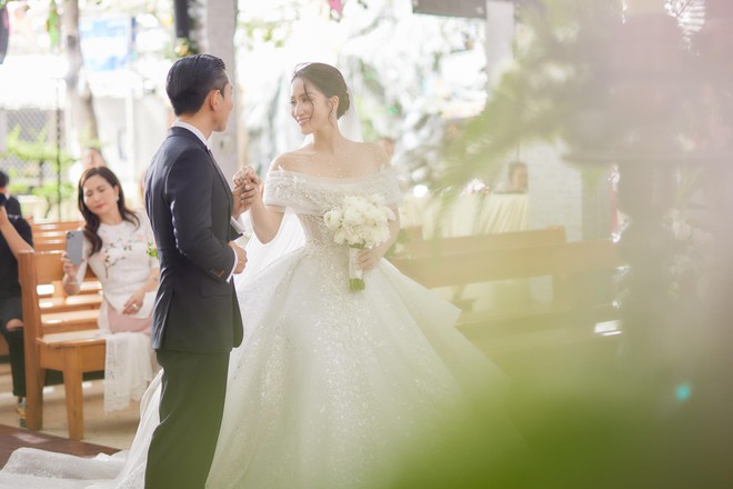 Khánh Thi: Tôi từng vô vọng khi nghĩ về đám cưới với Phan Hiển - Ảnh 5.