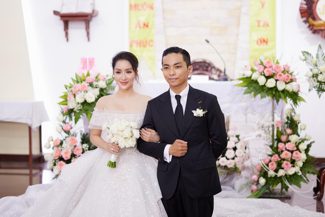 Khánh Thi: Tôi từng vô vọng khi nghĩ về đám cưới với Phan Hiển - Ảnh 3.