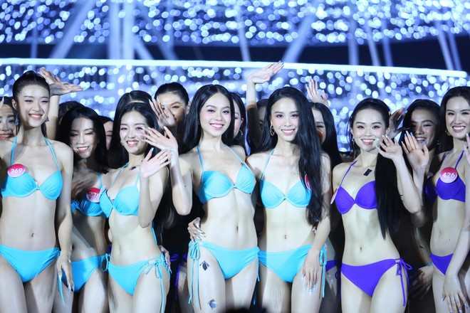 Cơ bụng, vòng eo thon của thí sinh Hoa hậu Việt Nam 2022 - Ảnh 1.