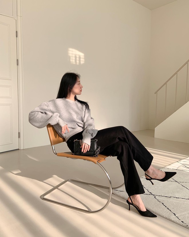 5 c&aacute;ch kết hợp quần d&agrave;i với gi&agrave;y t&ocirc;n d&aacute;ng - Ảnh 8.