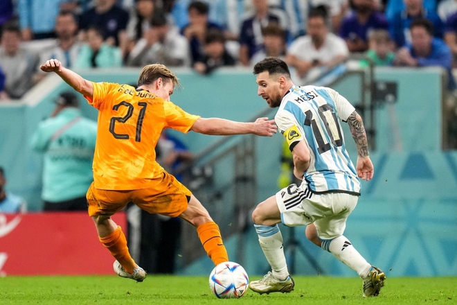Giải m&atilde; thi&ecirc;n t&agrave;i Messi: Ma thuật từ bộ n&atilde;o v&agrave; cơ thể một thời suy dinh dưỡng - Ảnh 3.