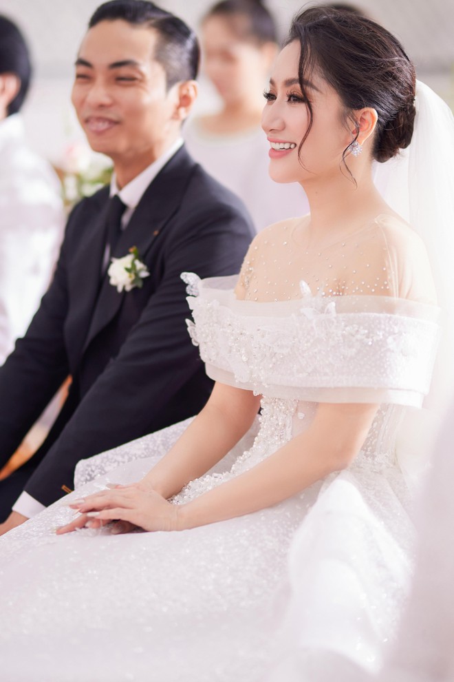 Khánh Thi: Tôi từng vô vọng khi nghĩ về đám cưới với Phan Hiển - Ảnh 9.