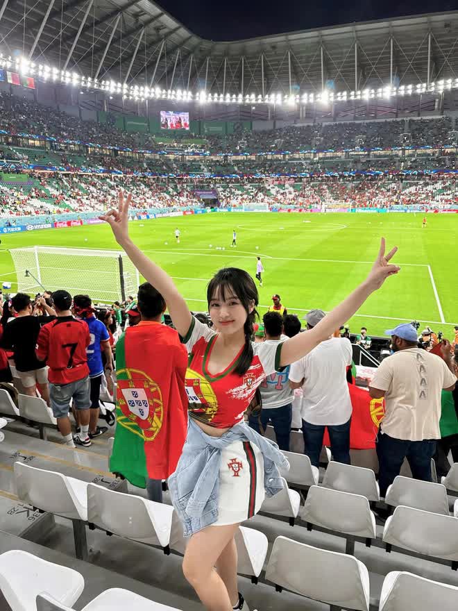3 cô gái Việt bất ngờ nổi tiếng sau World Cup 2022, có người còn được lên báo nước ngoài - Ảnh 2.