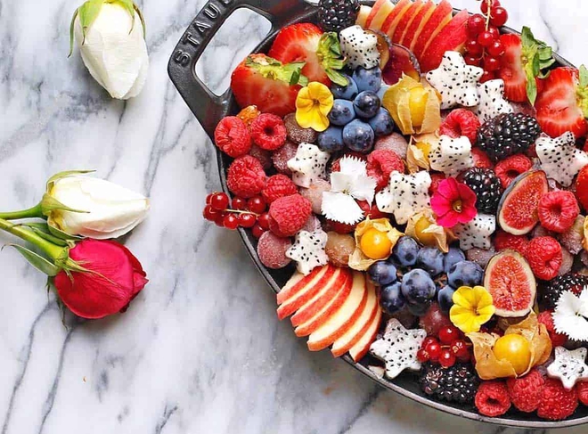 Chế độ ăn cầu vồng gi&uacute;p n&agrave;ng c&ocirc;ng sở giảm c&acirc;n an to&agrave;n dịp cận Tết - Ảnh 4.