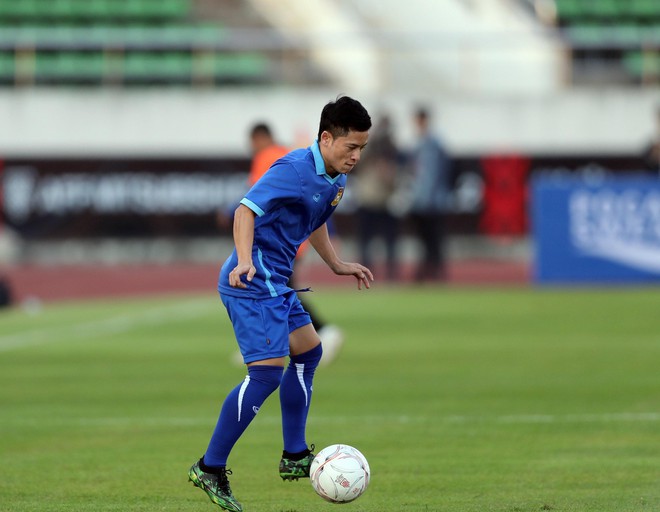 Trước giờ G, đột nhập sân tập xem giò Messi Việt, Messi Lào - Ảnh 9.