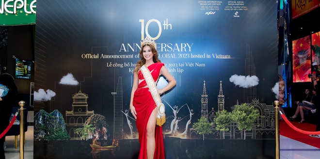 Miss Global 2022 Shane Tormes khoe nhan sắc ngày càng rực rỡ sau 6 tháng đăng quang - Ảnh 1.