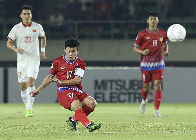 Tiến Linh mở tài khoản cho đội tuyển Việt Nam tại AFF Cup 2022 - Ảnh 8.