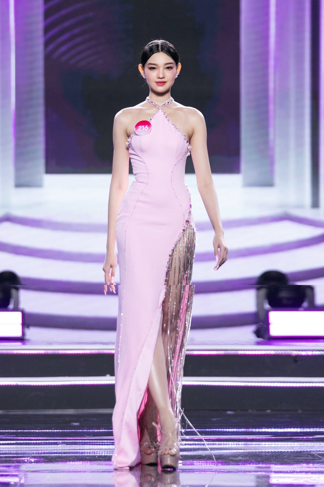 Huỳnh Thị Thanh Thuỷ chính thức trở thành Hoa hậu Việt Nam 2022 - Ảnh 13.