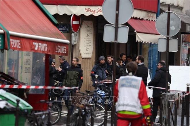 Nổ súng ở Paris: nhiều người thương vong, thủ phạm đã bị bắt giữ - Ảnh 1.