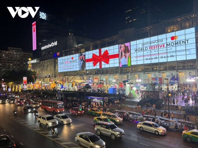 Không khí đón Giáng sinh tại Bangkok - Ảnh 1. Không khí đón Giáng sinh tại Bangkok - Ảnh 1.